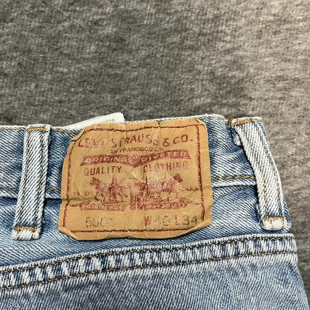 Levis 560 Comfort Fit Light Wash Baggy Denim Jeans W40 L34 Mens Blue